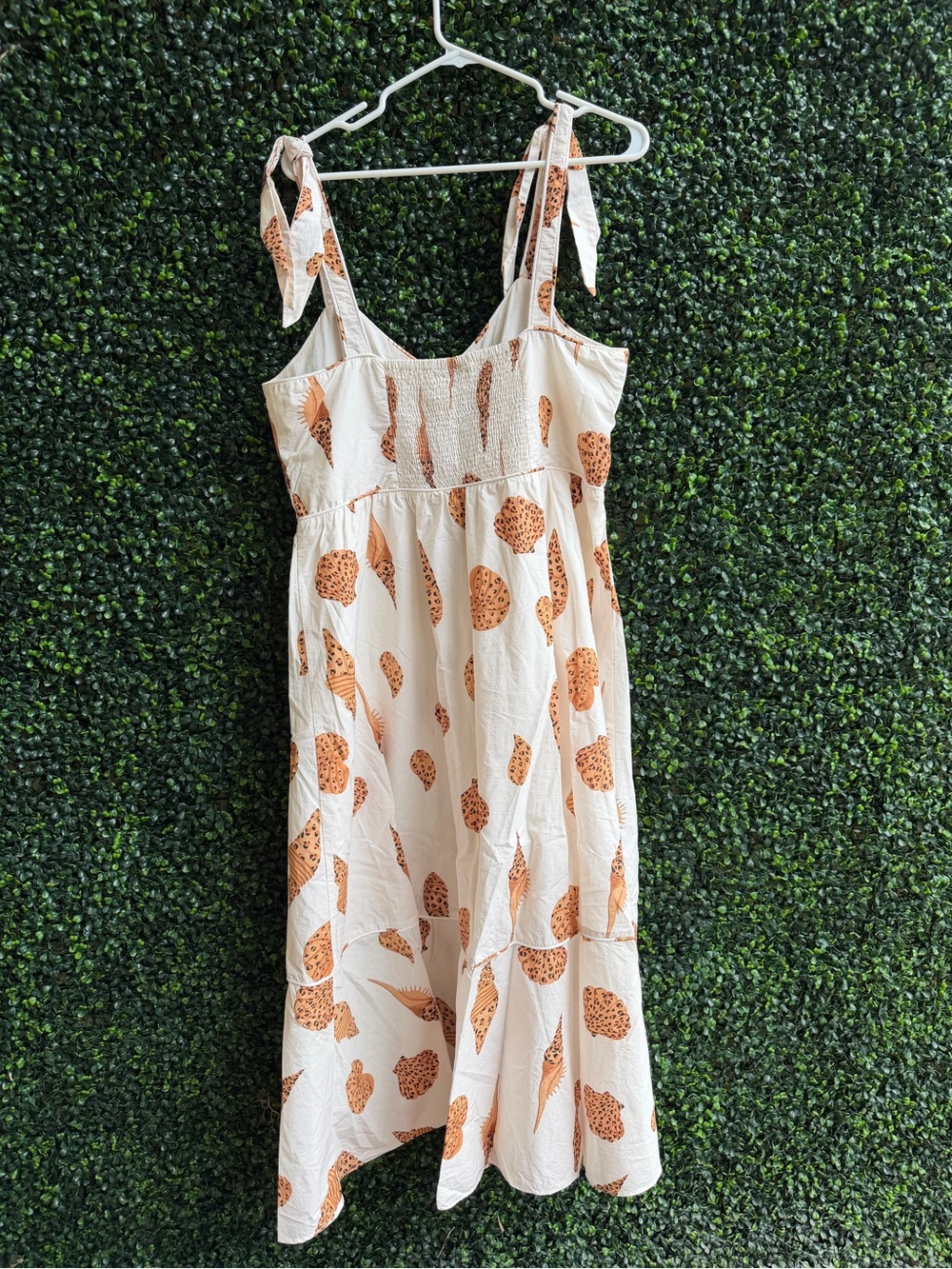 FARM Rio White Dress with animal print shells - Picture 2 of 5